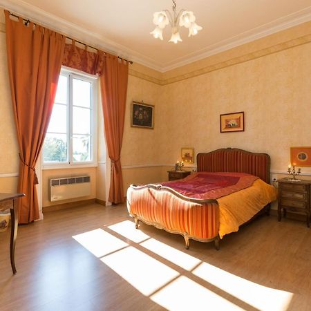 Chambres D'Hotes Du Chalet De Caharet Pipriac Luaran gambar