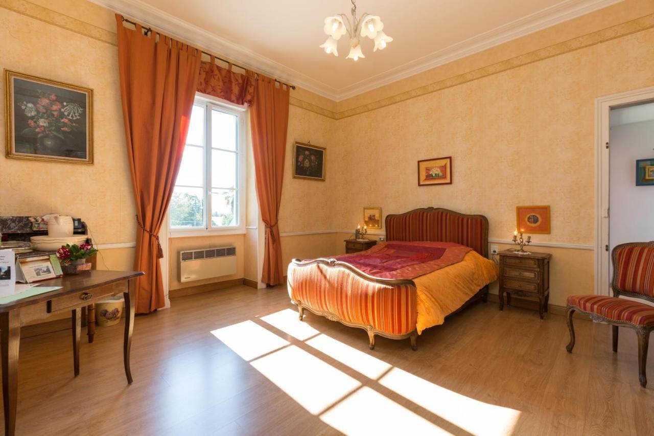 Chambres D'Hotes Du Chalet De Caharet Pipriac Luaran gambar